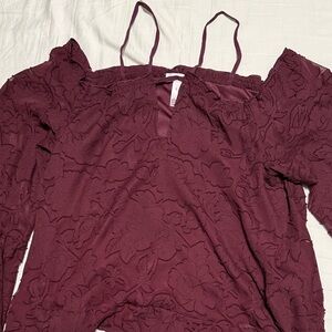 Leith Burgundy Floral Textured Blouse